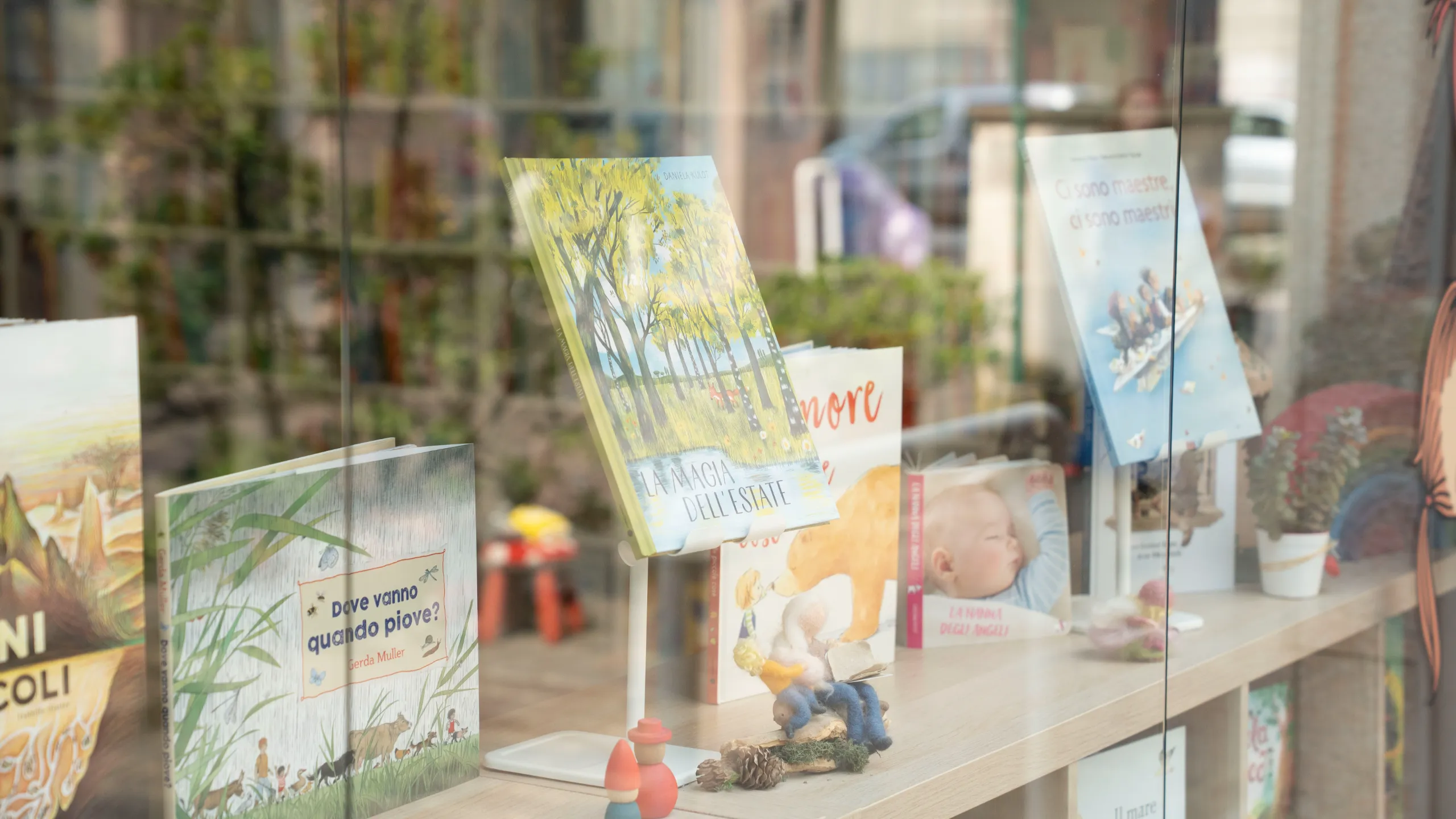 Libreria Mamma Mangia Libri - esposizione libri